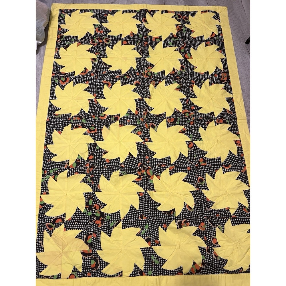Vintage Homemade Quilt Blanket 48x69 Yellow Pinwheel Star Houndstooth‎ Grandma